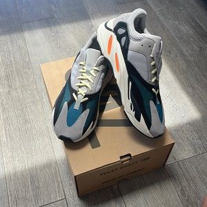 adidas Yeezy Boost 700 Wave Runner. Size 13.